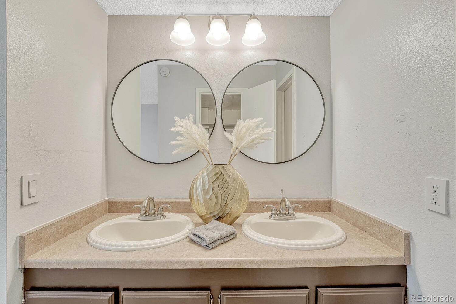 MLS Image #17 for 534 e 7th avenue,denver, Colorado