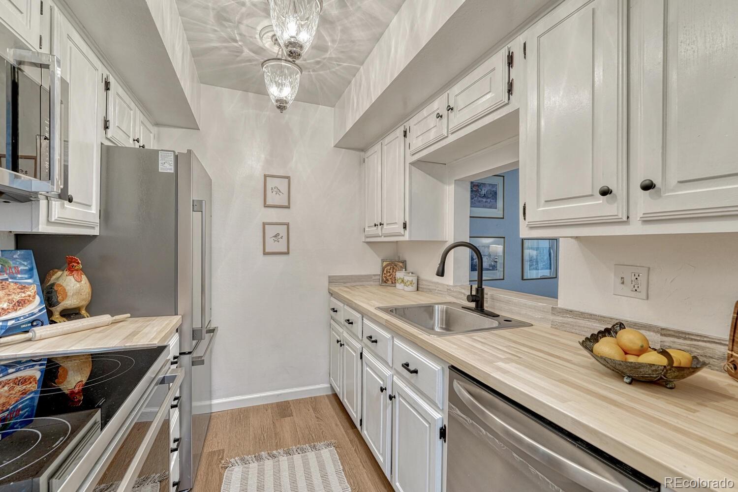 MLS Image #5 for 534 e 7th avenue,denver, Colorado