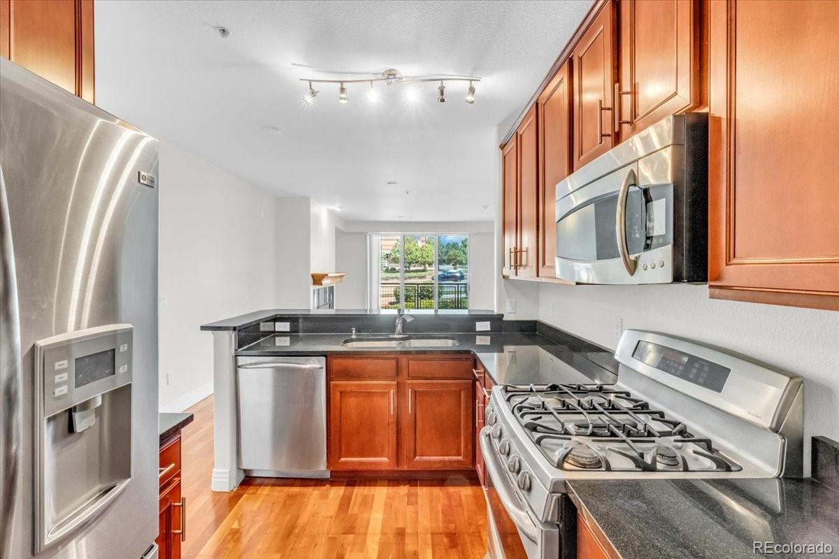 MLS Image #5 for 9059 e panorama circle,englewood, Colorado