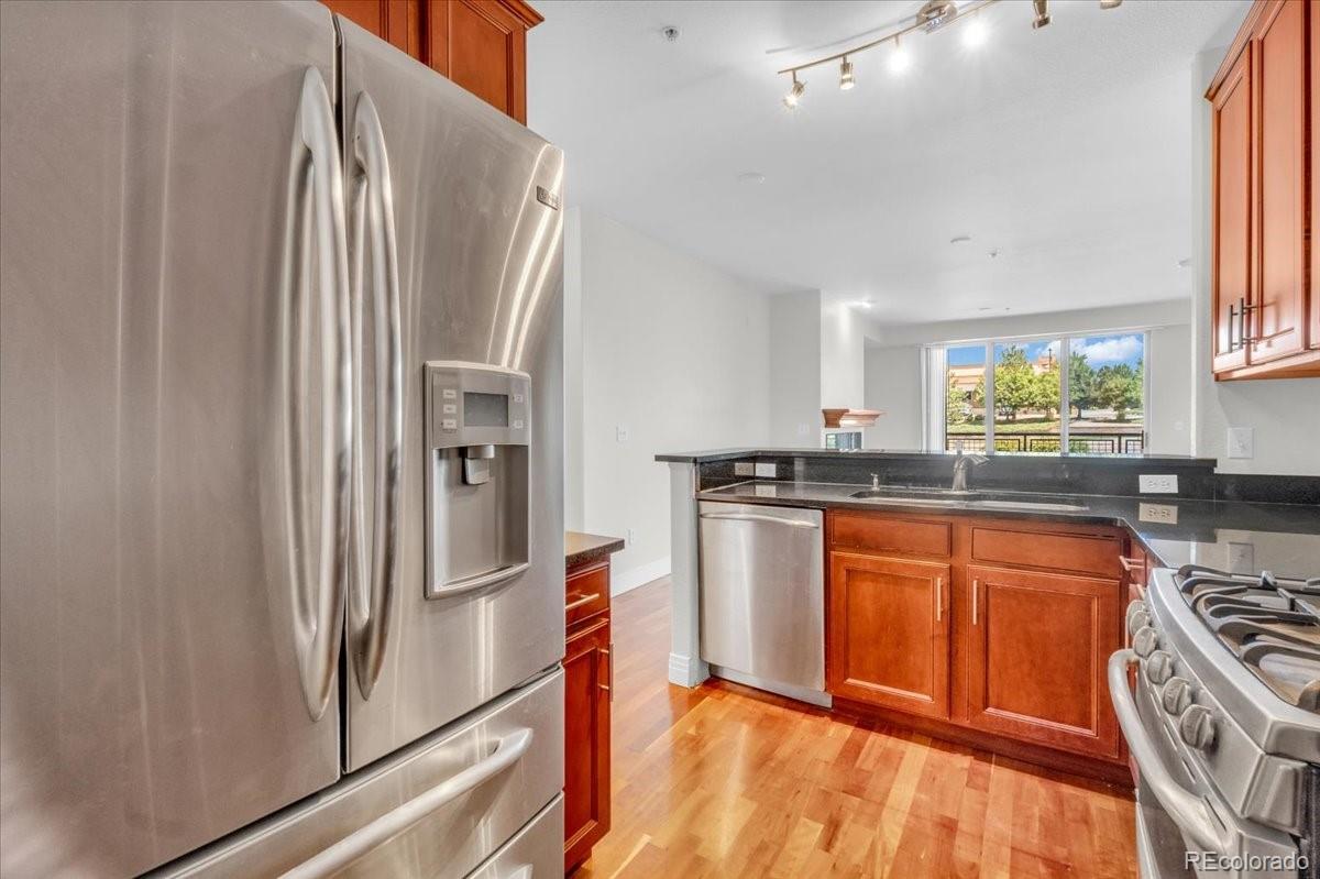 MLS Image #6 for 9059 e panorama circle,englewood, Colorado