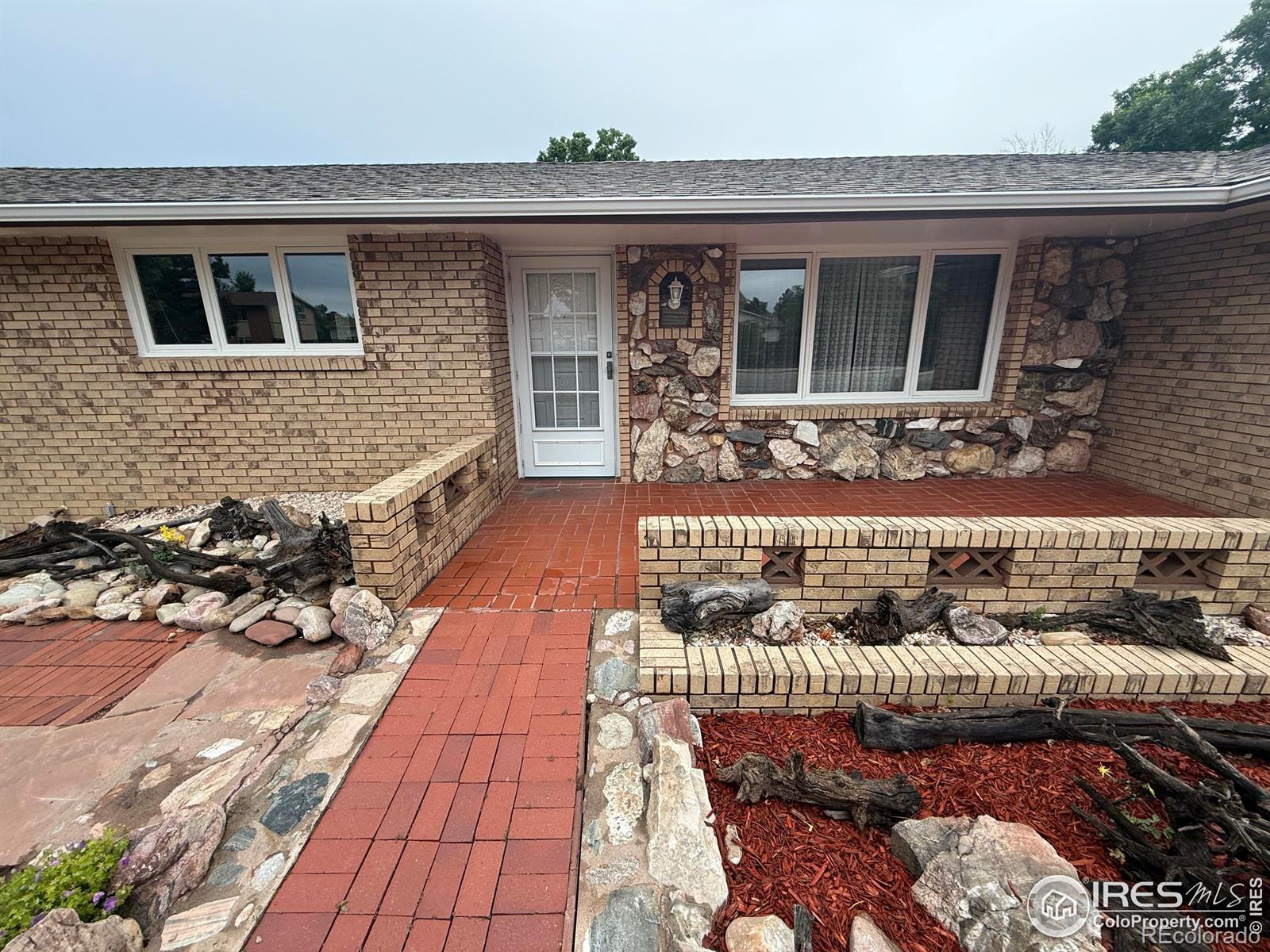 MLS Image #2 for 717 w 36th street,loveland, Colorado