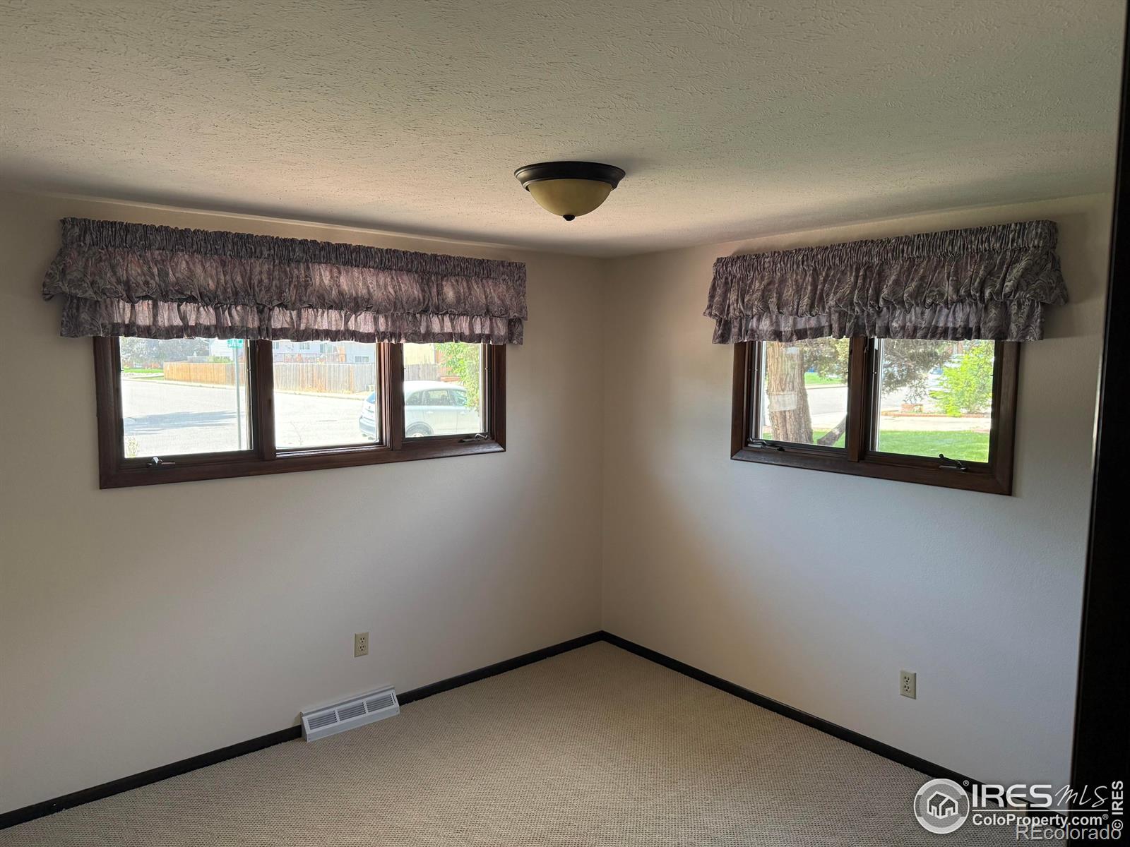 MLS Image #34 for 717 w 36th street,loveland, Colorado