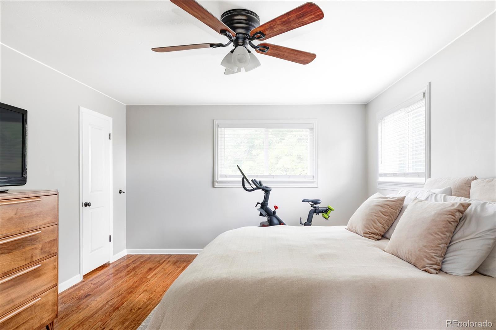 MLS Image #15 for 11954 w 61st avenue,arvada, Colorado