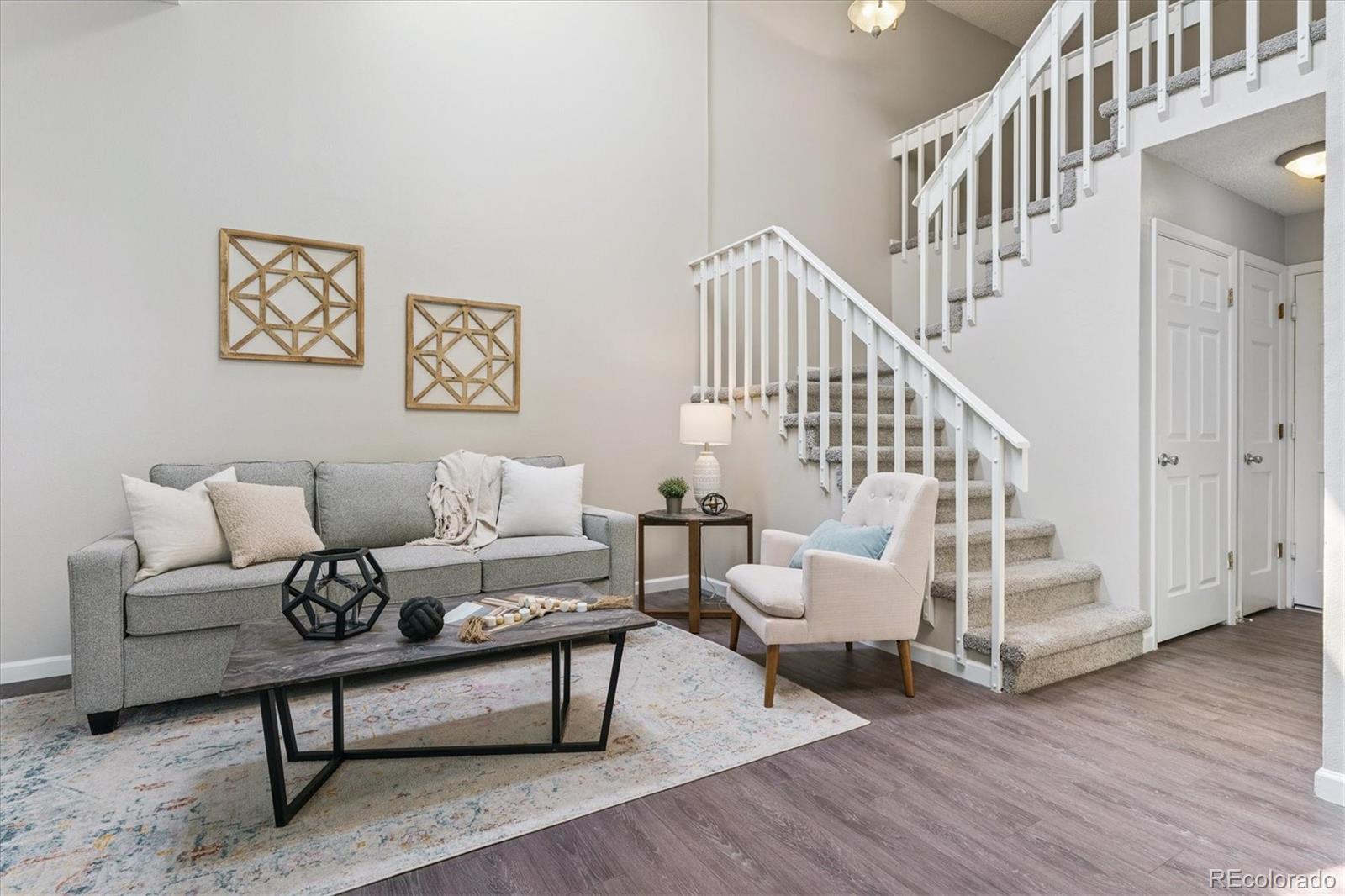 MLS Image #4 for 2901 w long drive,littleton, Colorado