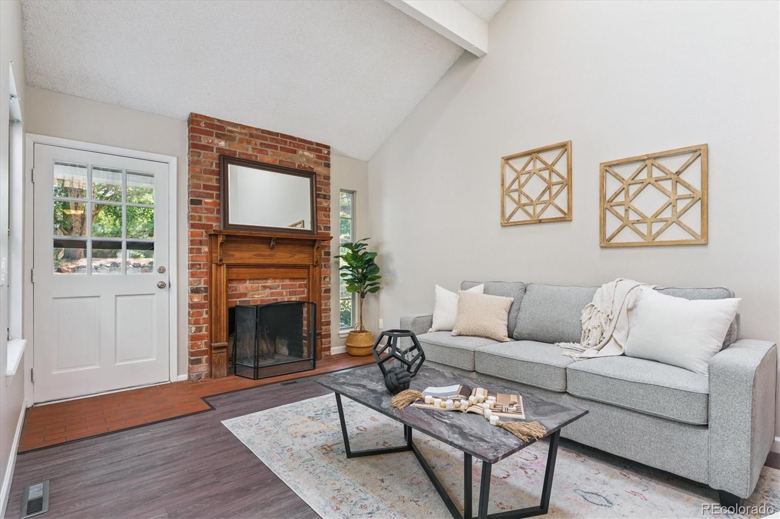 MLS Image #5 for 2901 w long drive,littleton, Colorado