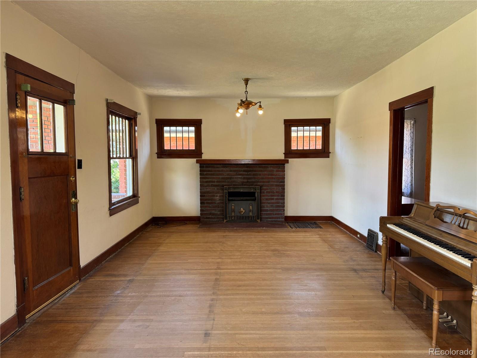 MLS Image #11 for 312 e 6th street,trinidad, Colorado