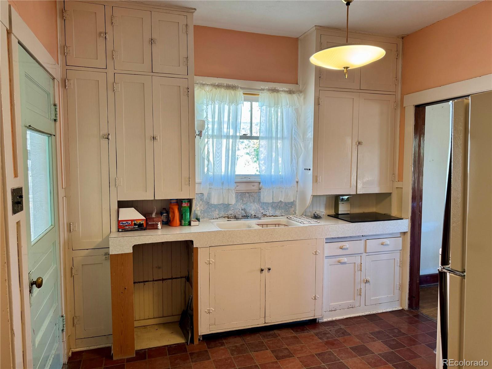 MLS Image #17 for 312 e 6th street,trinidad, Colorado