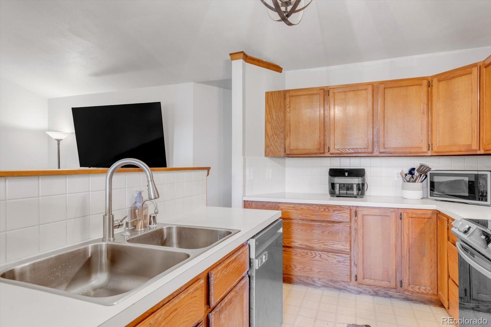 MLS Image #8 for 1001  43rd avenue,greeley, Colorado