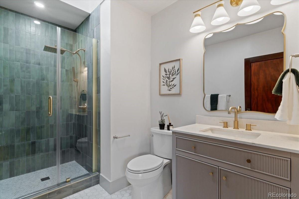MLS Image #15 for 260 n delaware street,denver, Colorado