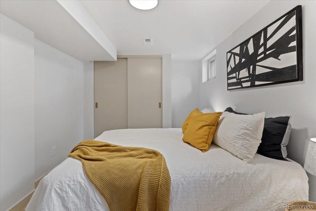 MLS Image #24 for 260 n delaware street,denver, Colorado
