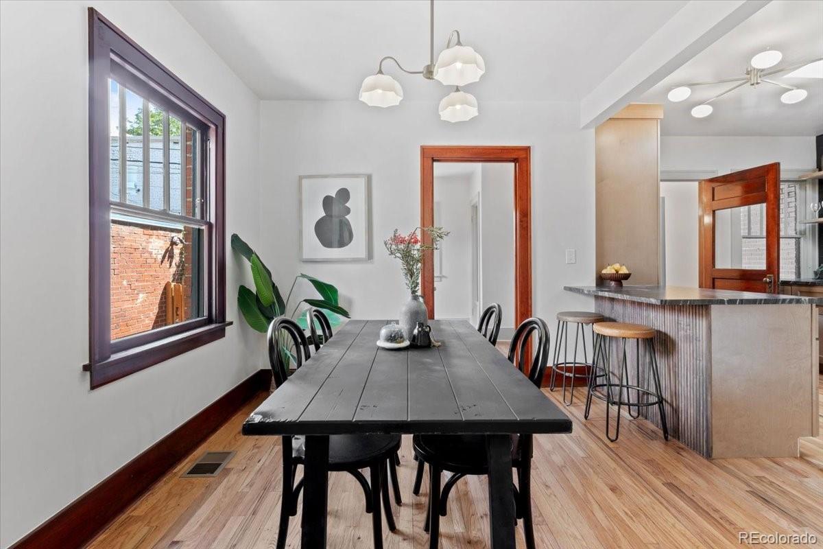MLS Image #6 for 260 n delaware street,denver, Colorado