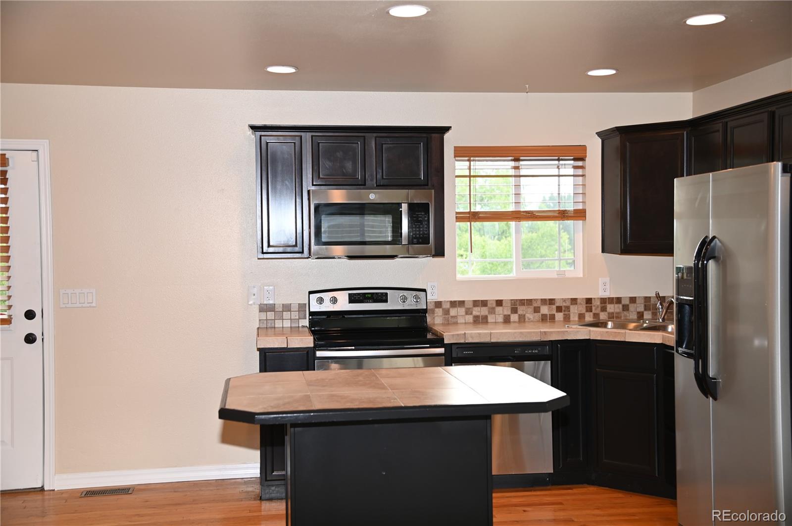 MLS Image #5 for 2642  lynbarton point,colorado springs, Colorado