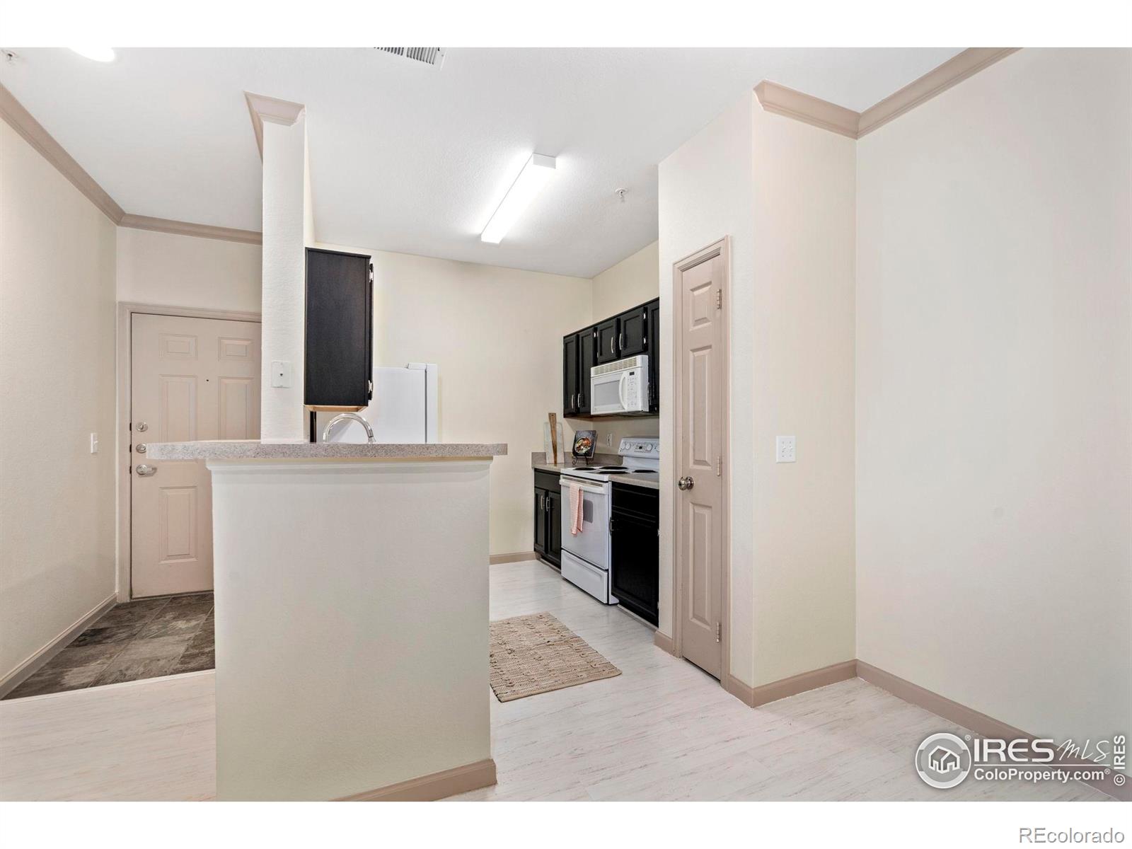 MLS Image #9 for 5620  fossil creek parkway,fort collins, Colorado
