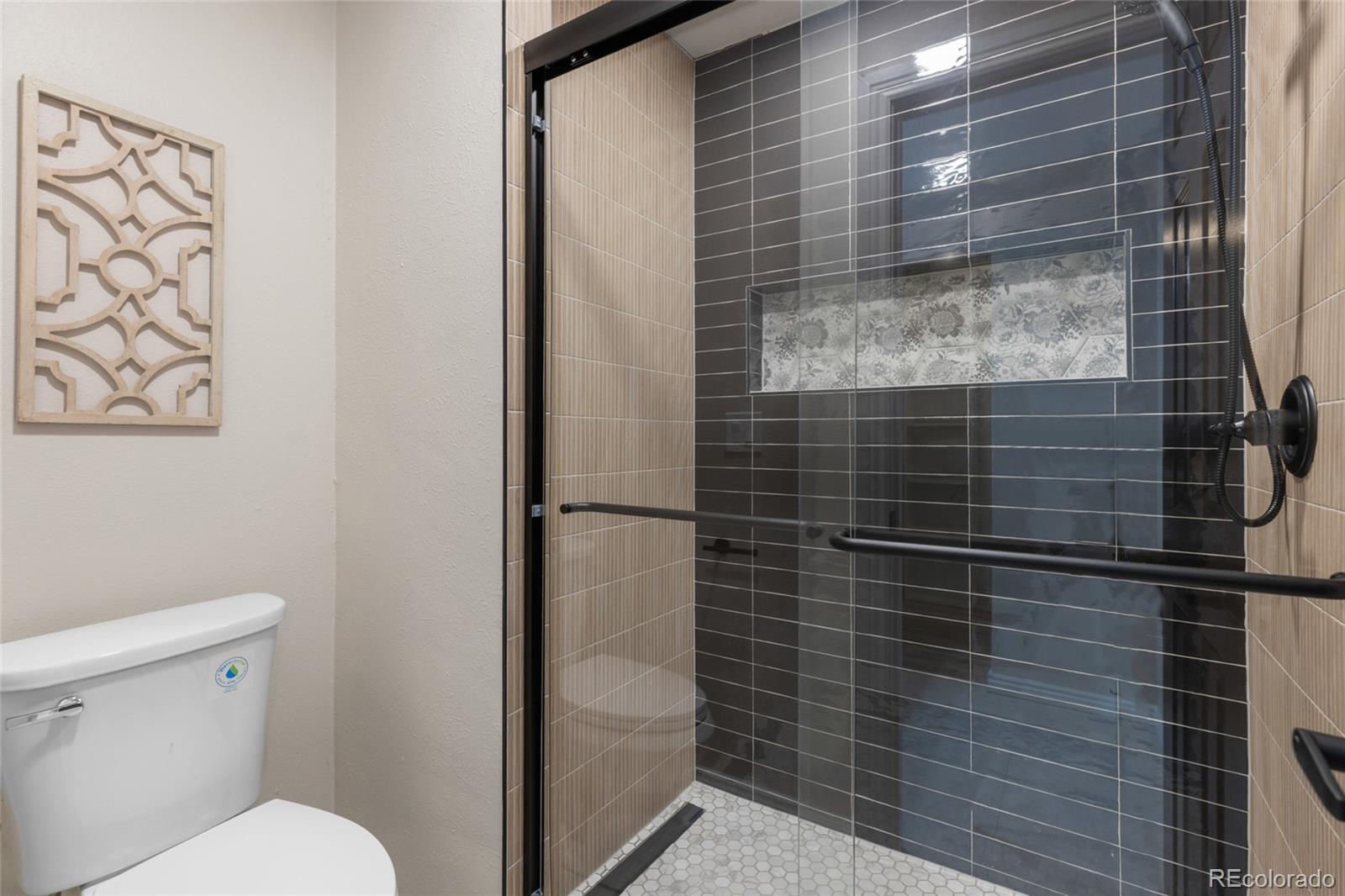 MLS Image #19 for 8195  field court,arvada, Colorado