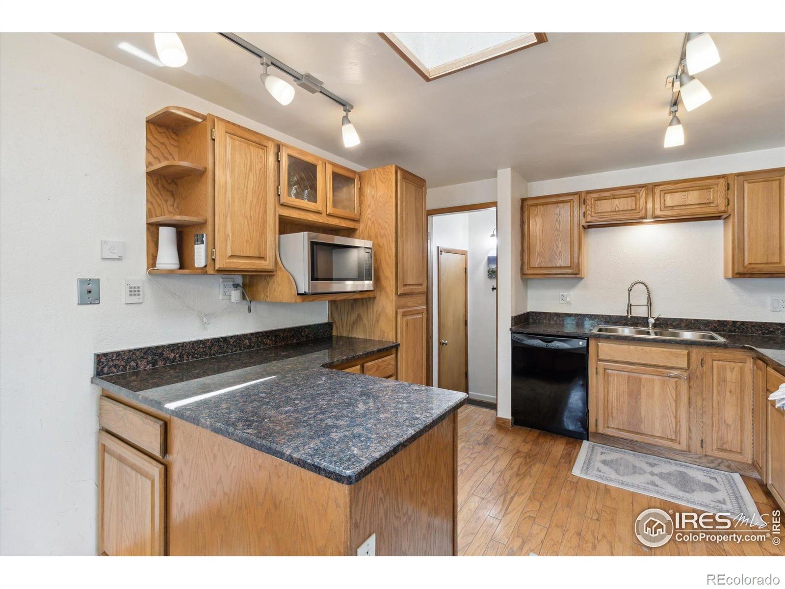 MLS Image #7 for 852  hubbard drive,longmont, Colorado