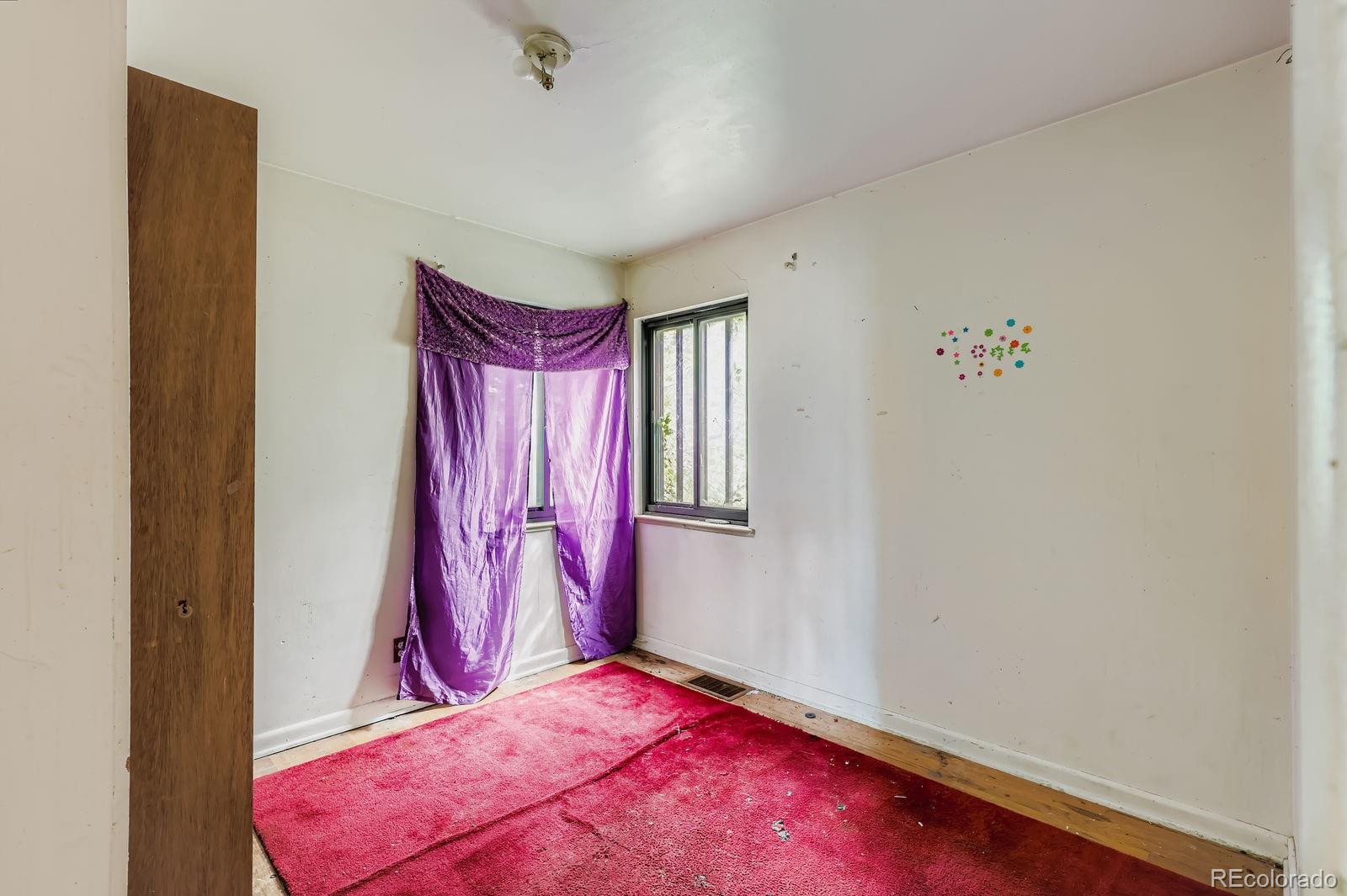 MLS Image #9 for 2200  poplar street,denver, Colorado