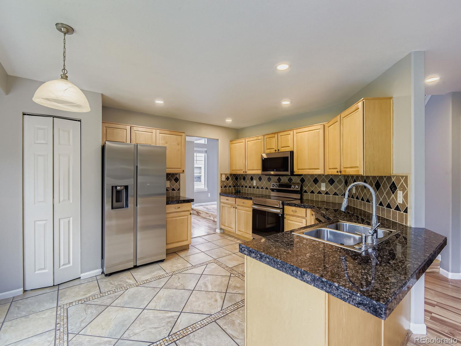MLS Image #2 for 20462 e mansfield place,aurora, Colorado