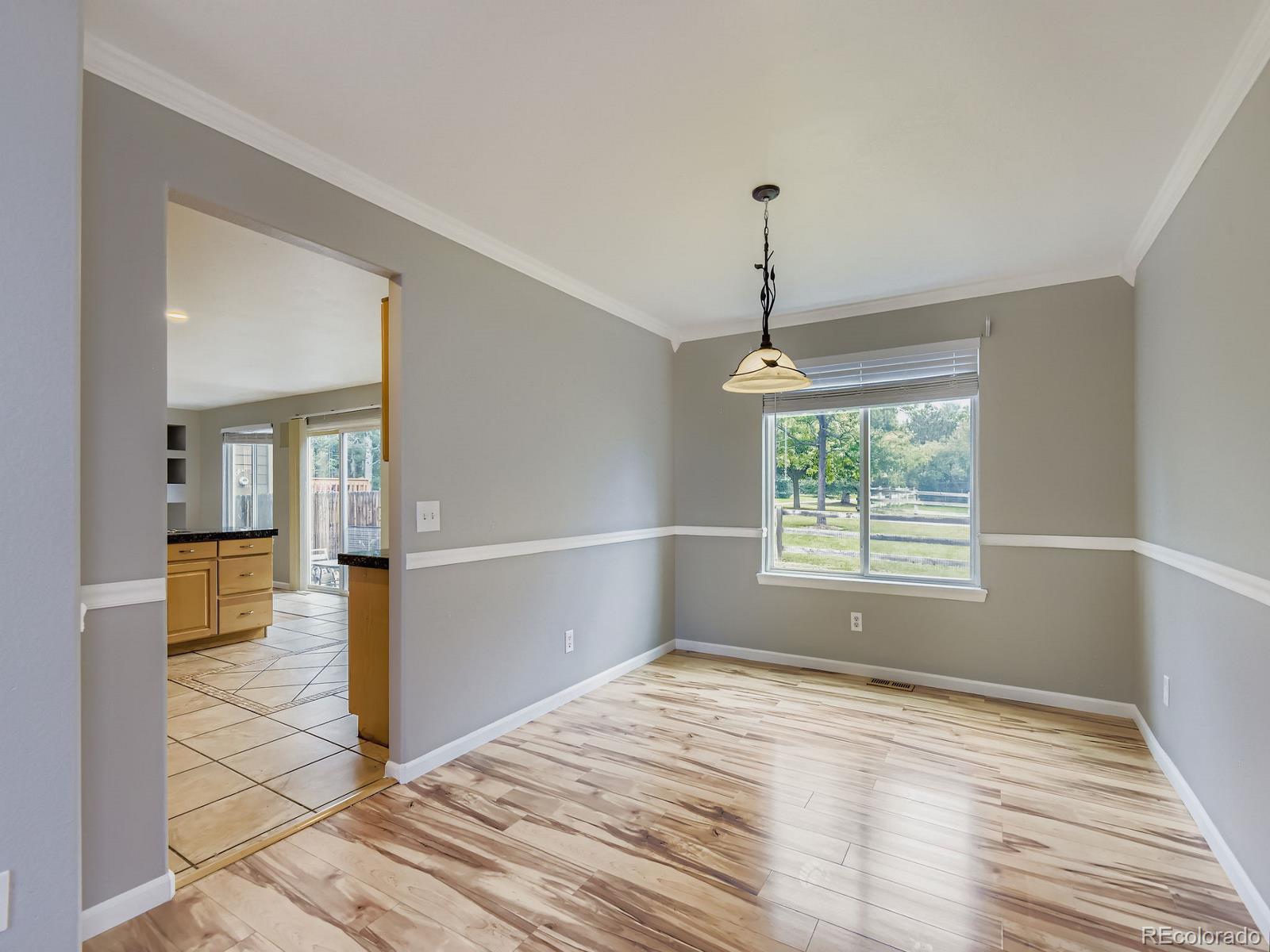 MLS Image #5 for 20462 e mansfield place,aurora, Colorado