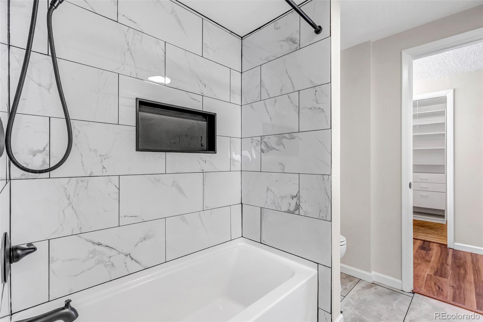 MLS Image #17 for 2821 w long drive,littleton, Colorado