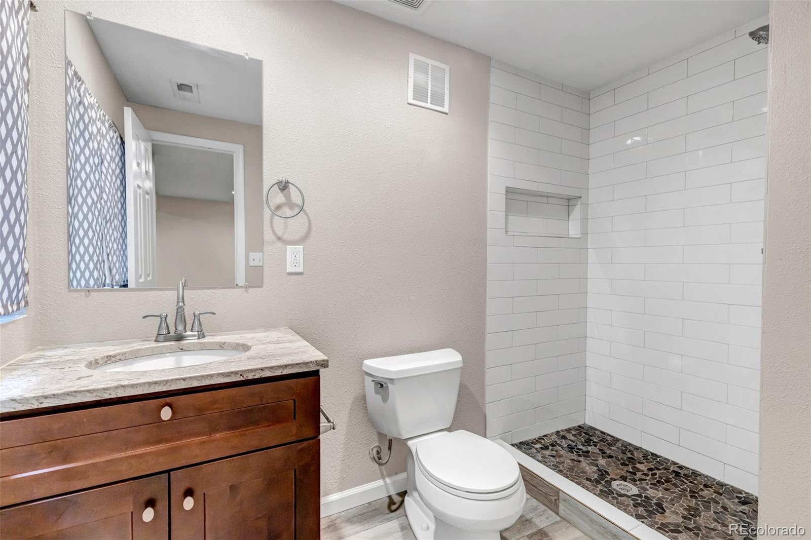 MLS Image #23 for 2821 w long drive,littleton, Colorado