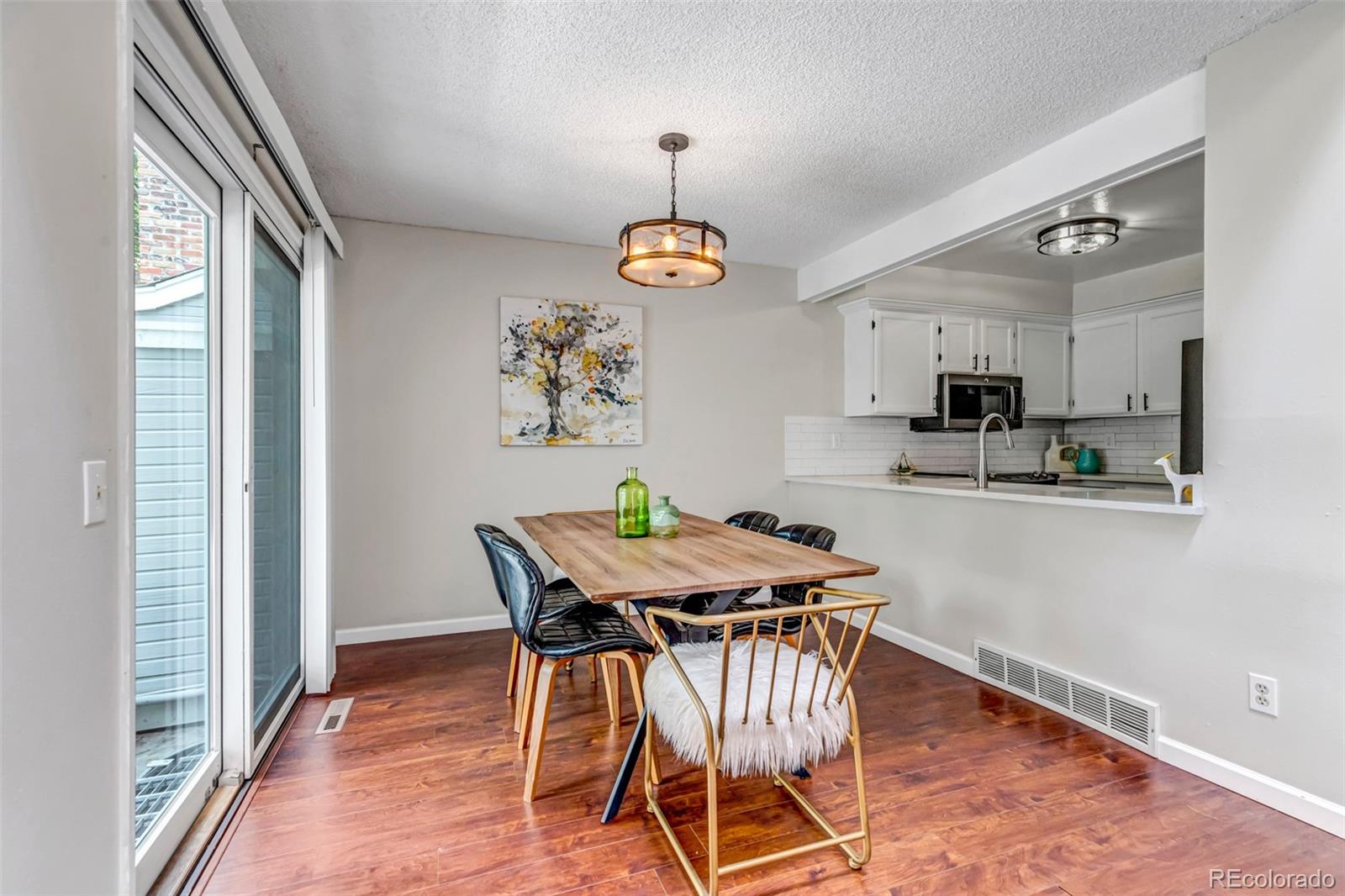 MLS Image #4 for 2821 w long drive,littleton, Colorado