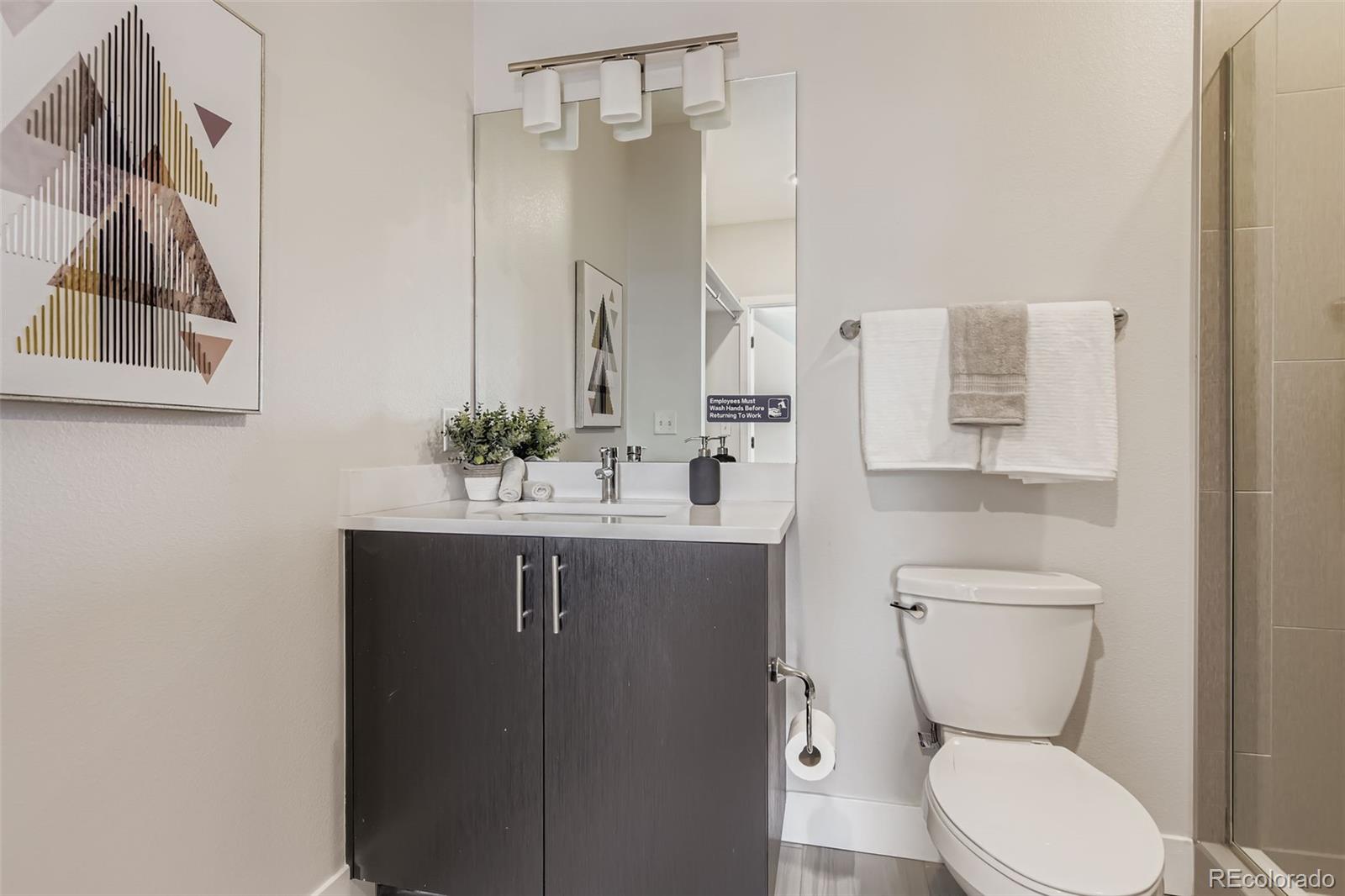 MLS Image #15 for 2374 s university boulevard 504,denver, Colorado