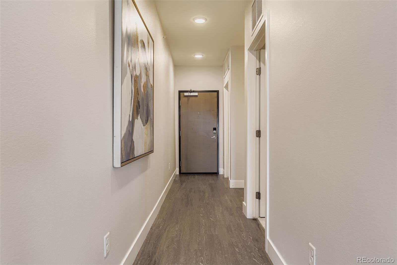 MLS Image #16 for 2374 s university boulevard 504,denver, Colorado