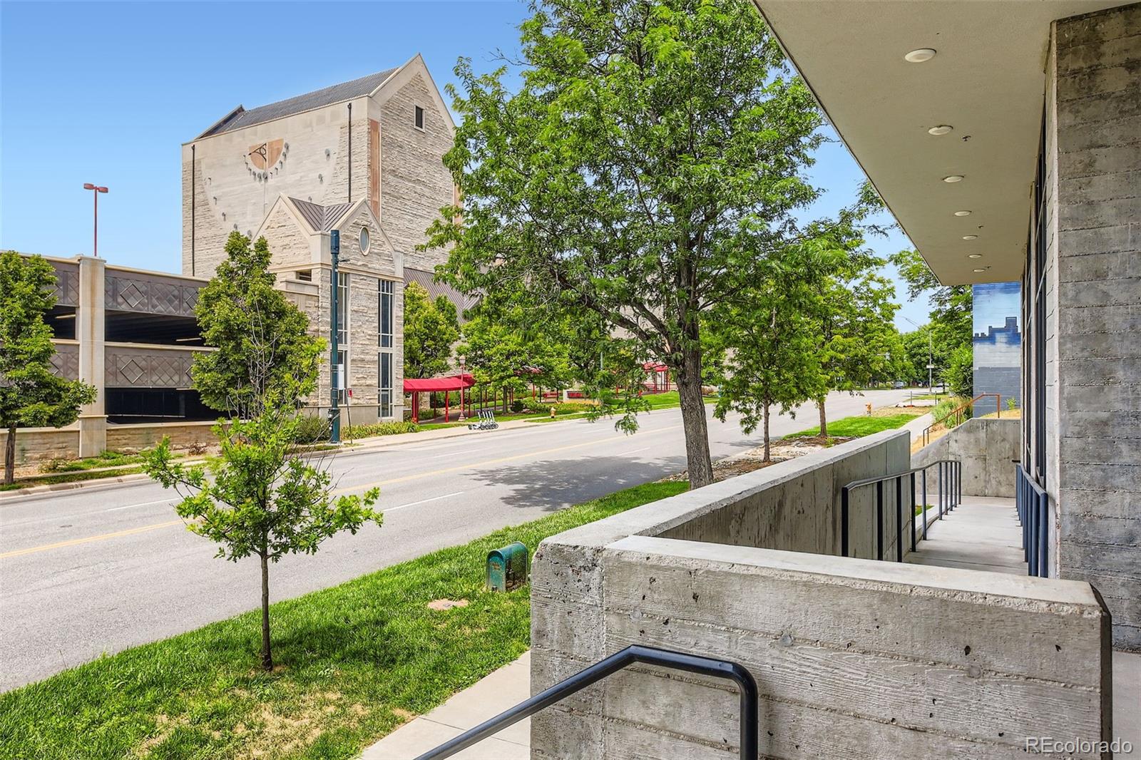 MLS Image #2 for 2374 s university boulevard 504,denver, Colorado