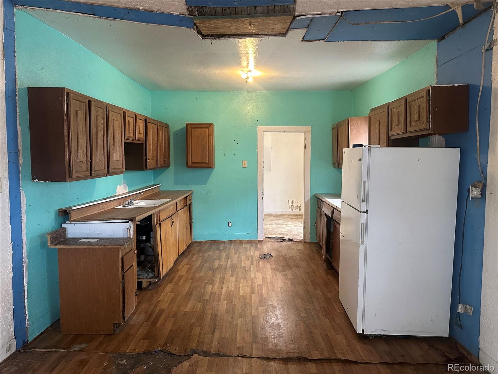MLS Image #3 for 713 e 7th street,pueblo, Colorado