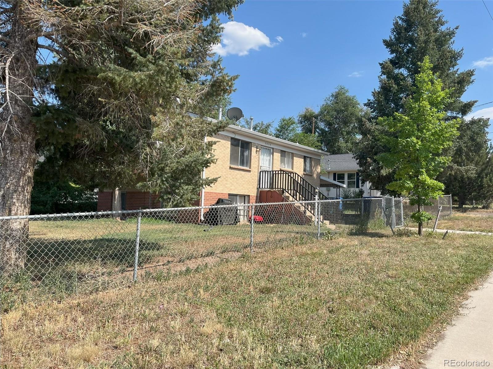 MLS Image #3 for 3850 s king street,denver, Colorado