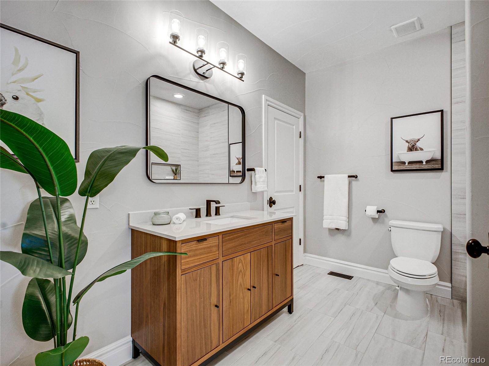 MLS Image #11 for 2249 s marion street,denver, Colorado