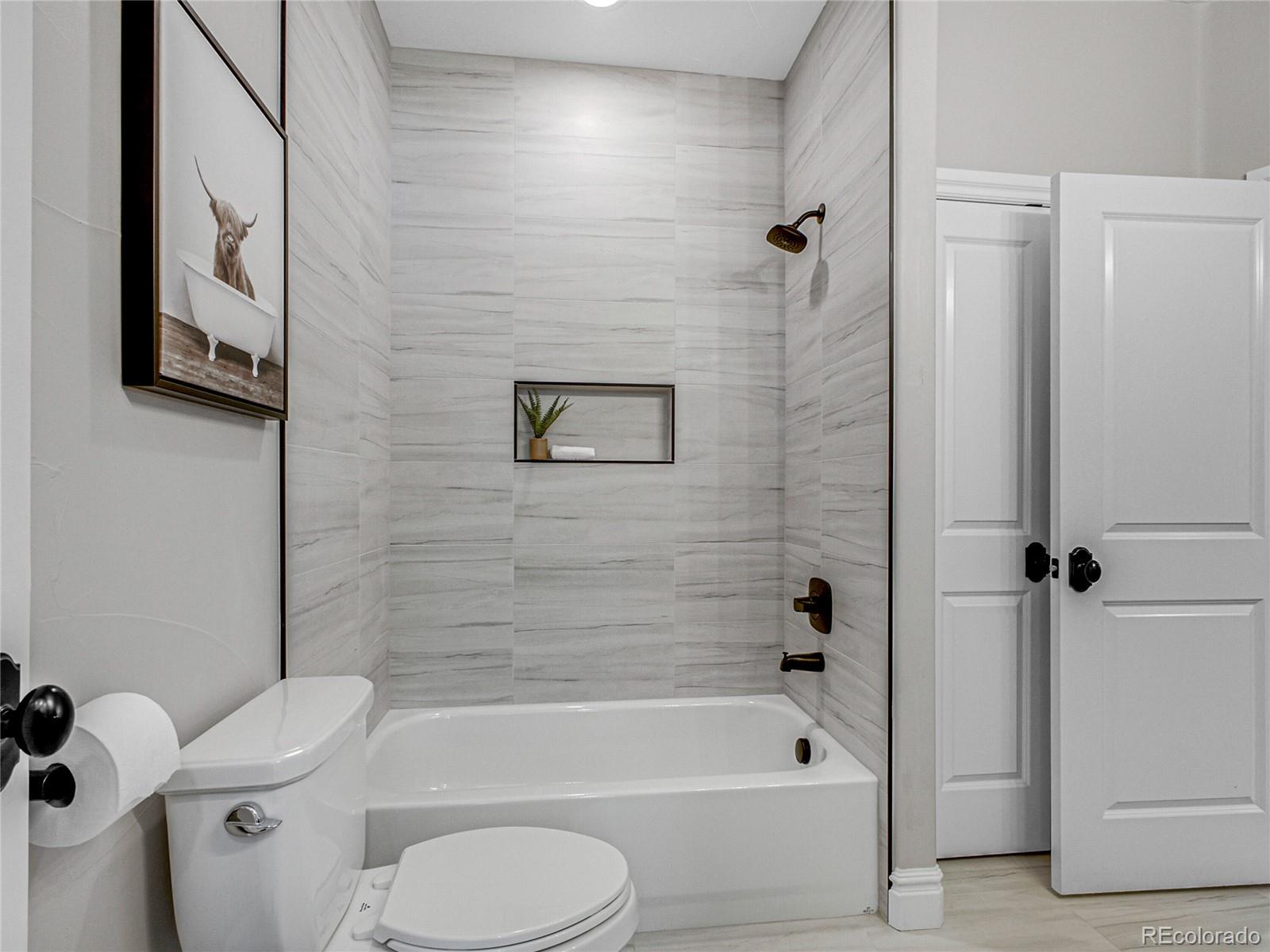 MLS Image #12 for 2249 s marion street,denver, Colorado