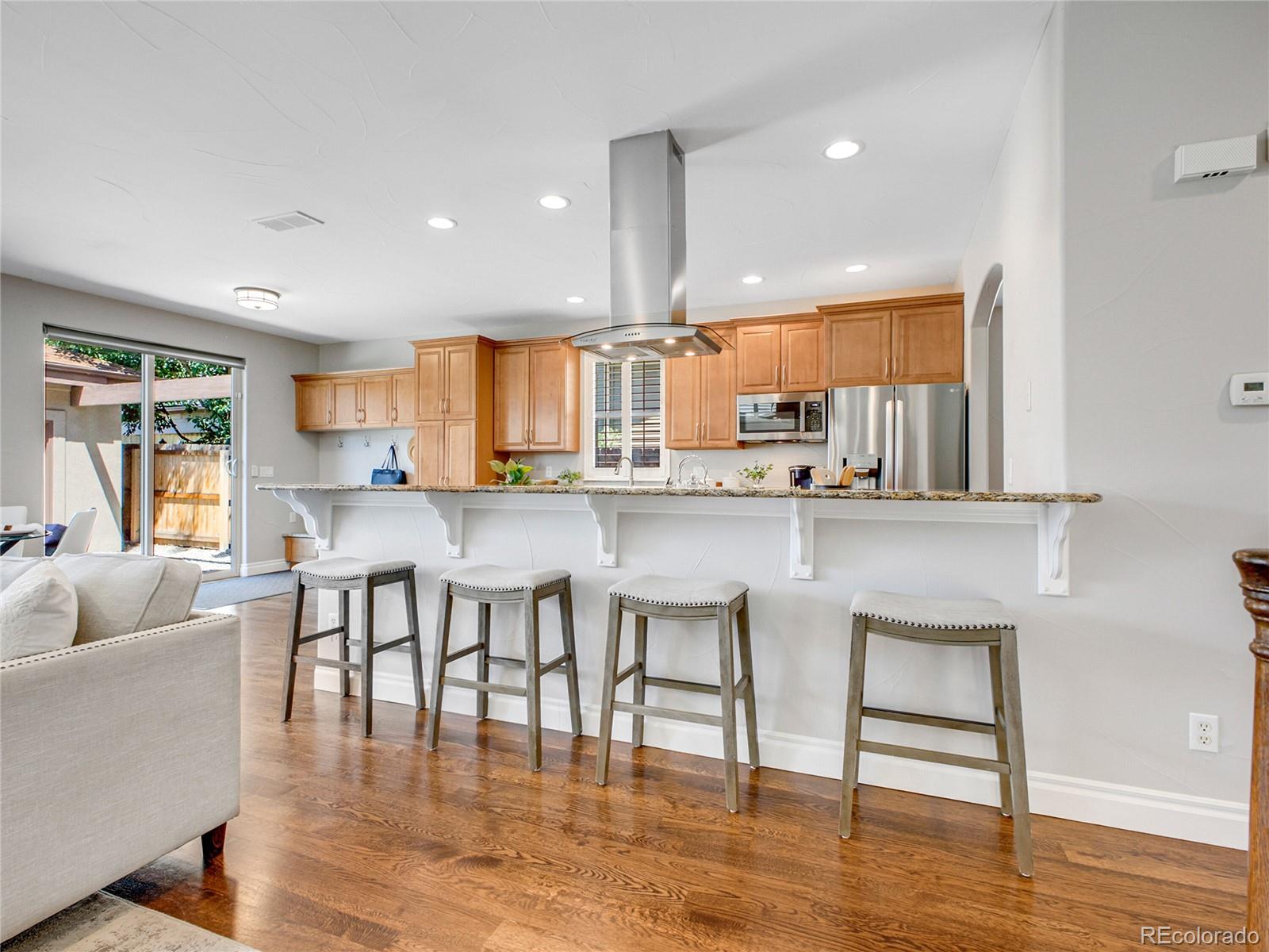 MLS Image #13 for 2249 s marion street,denver, Colorado
