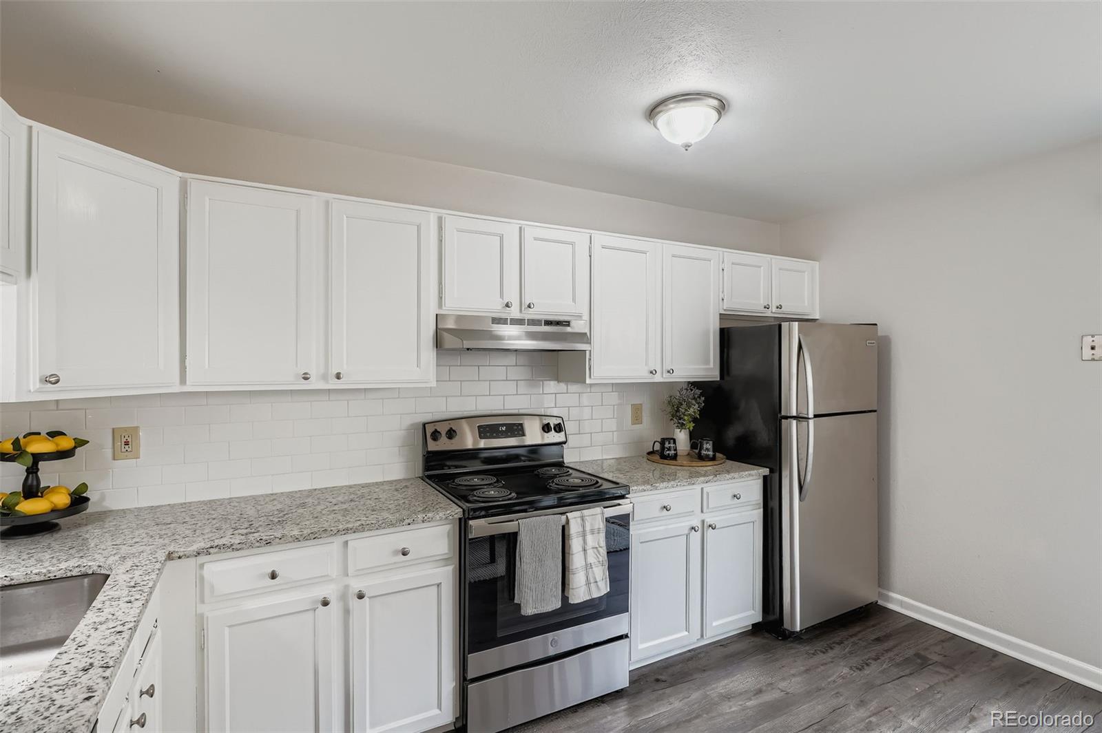MLS Image #6 for 8905  field street,broomfield, Colorado