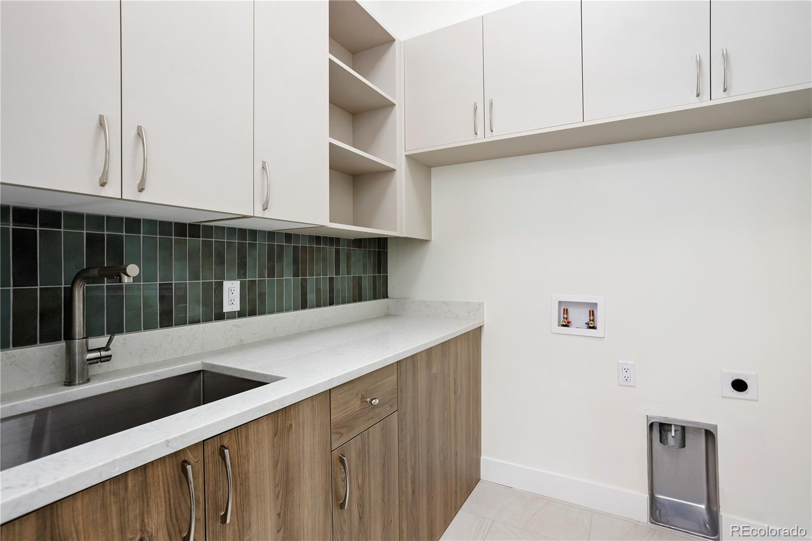 MLS Image #33 for 2960 e floyd drive,denver, Colorado