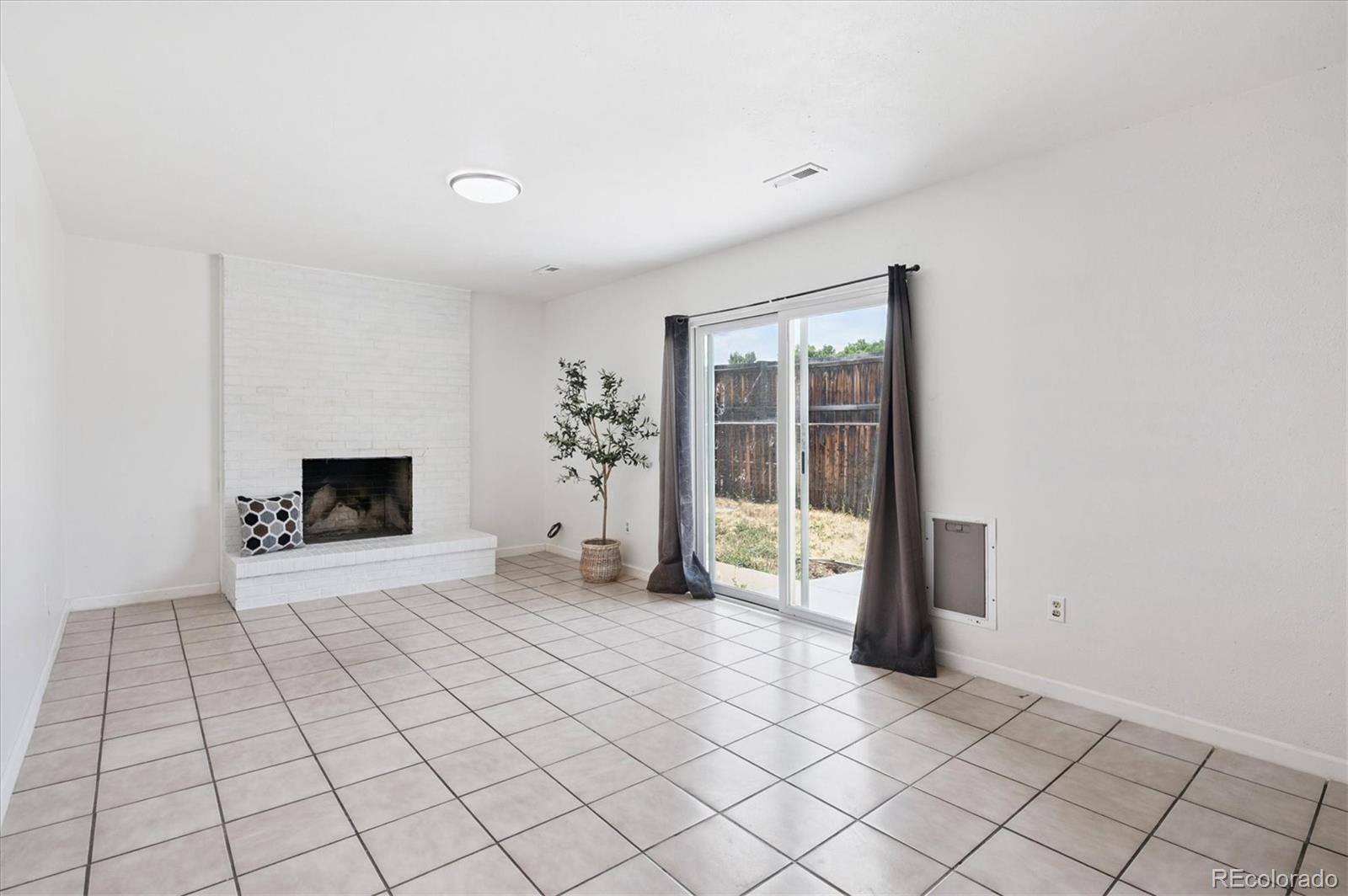 MLS Image #21 for 9975 w wagon trail drive,littleton, Colorado