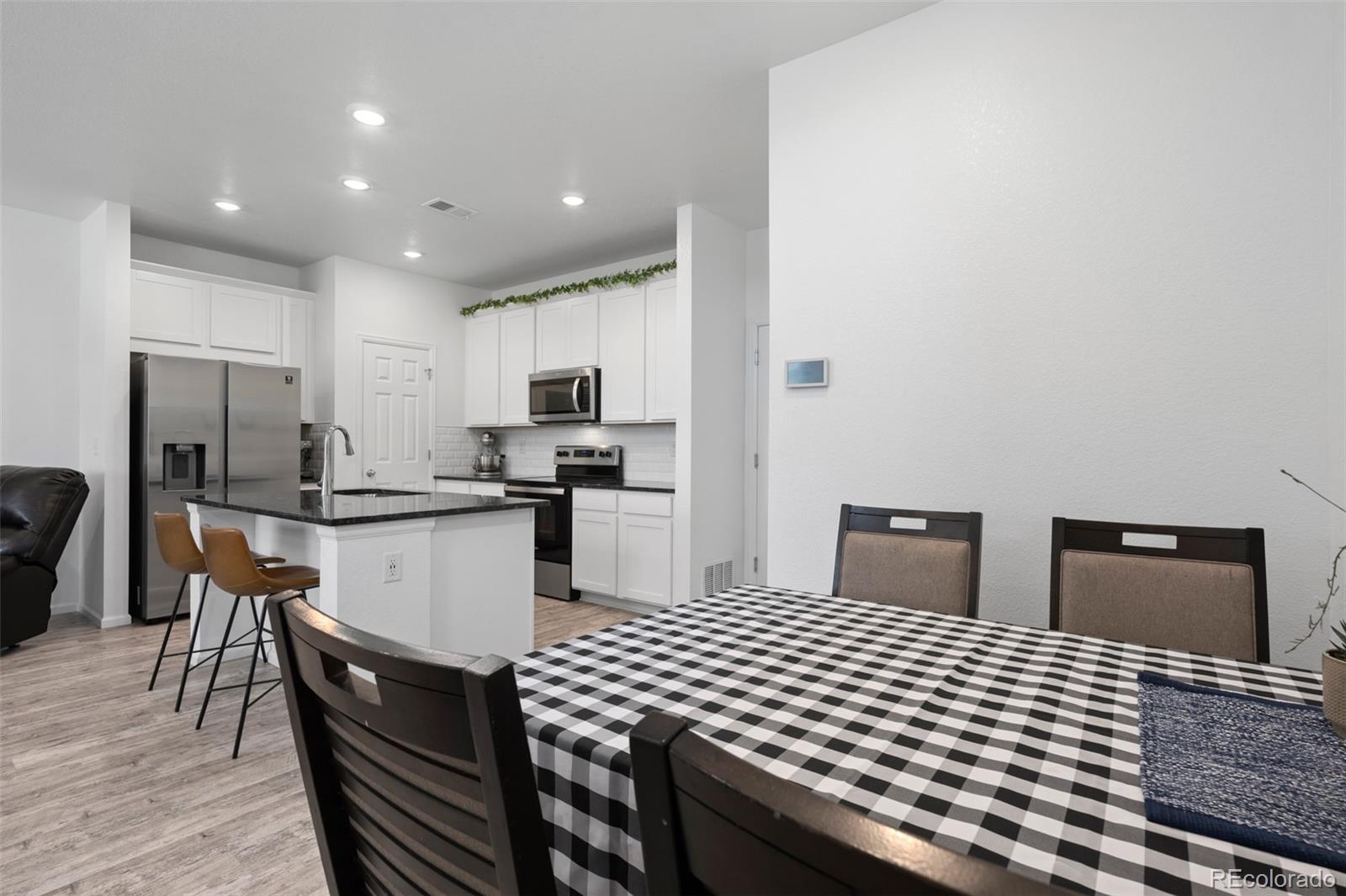 MLS Image #11 for 20971 e 60th avenue ,aurora, Colorado