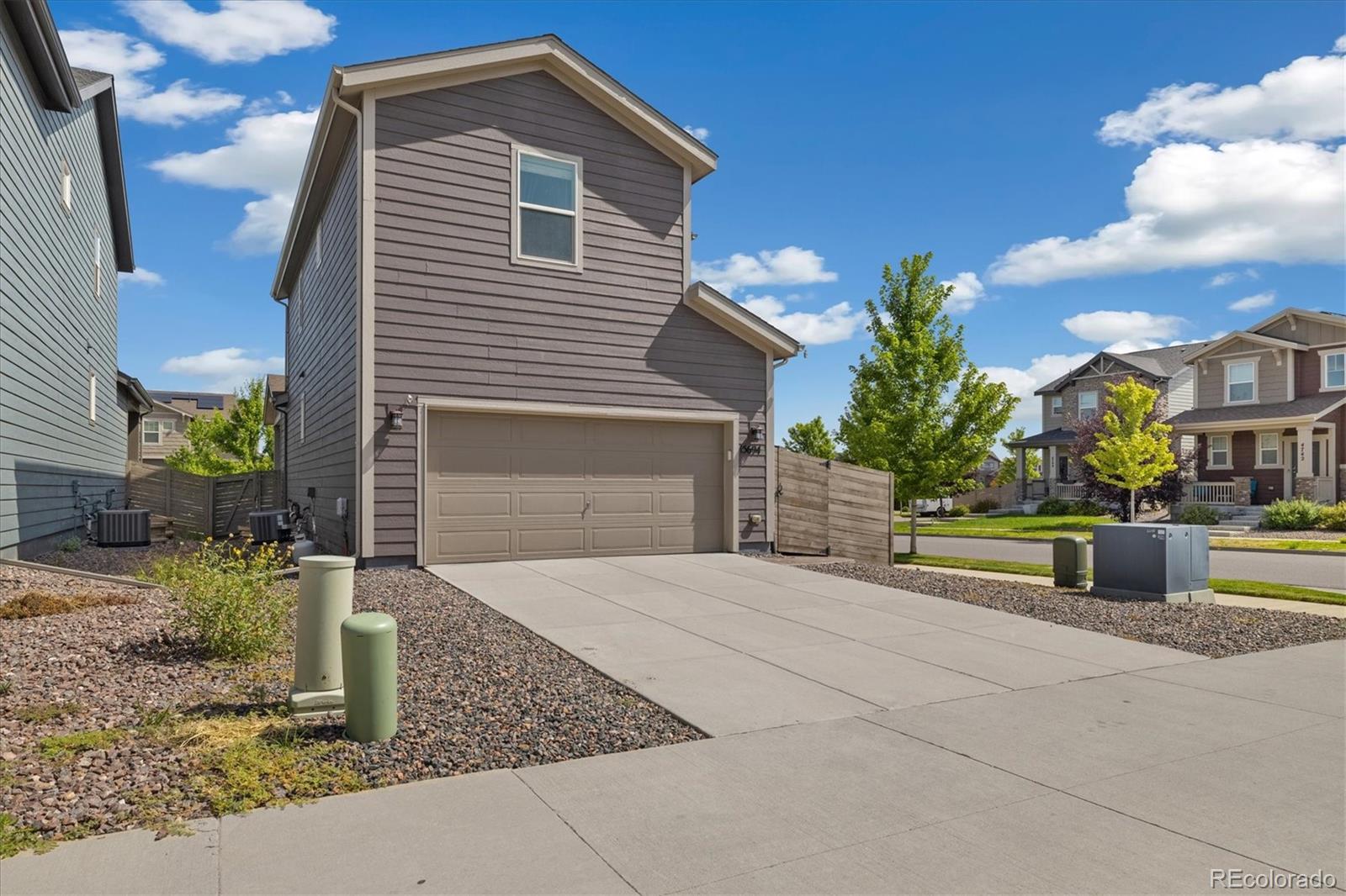 MLS Image #26 for 15694 e 47th drive,denver, Colorado