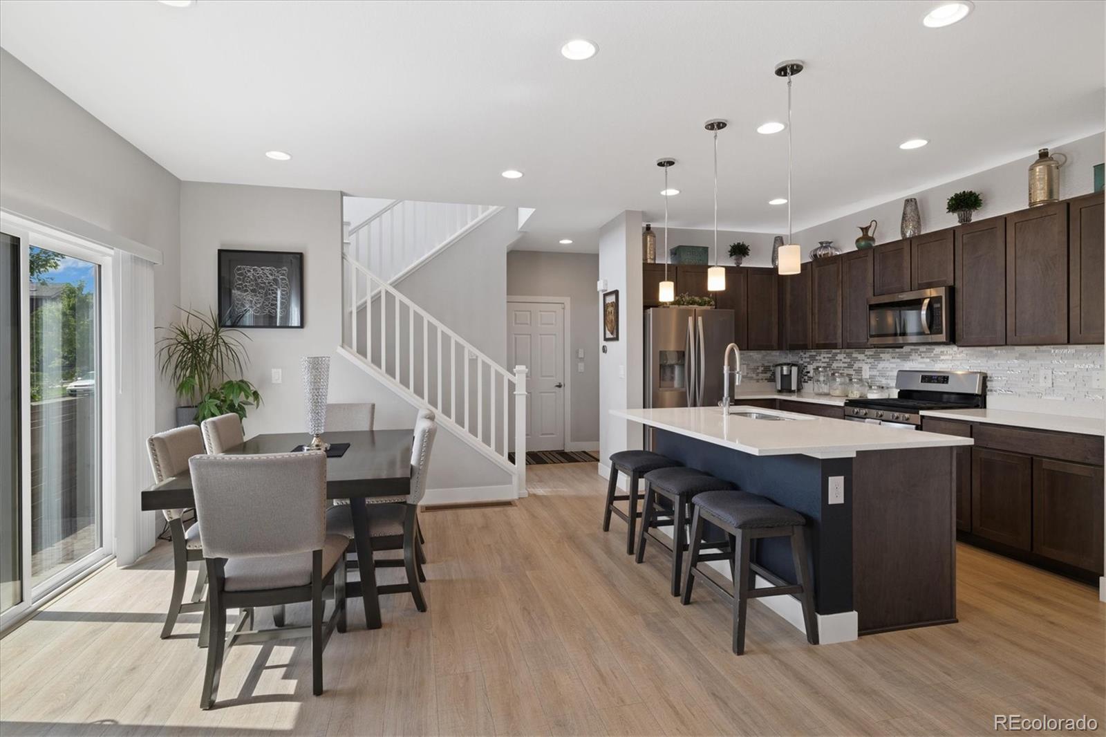 MLS Image #7 for 15694 e 47th drive,denver, Colorado