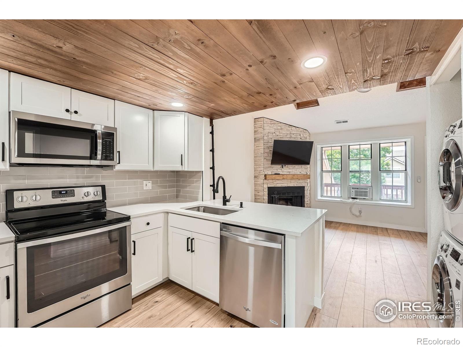 MLS Image #2 for 1128 s ventura circle h,aurora, Colorado