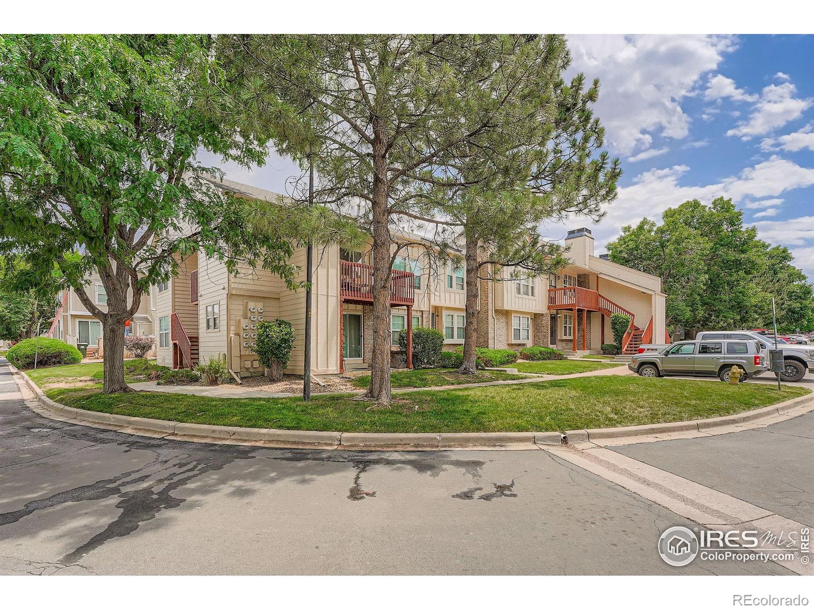 MLS Image #3 for 1128 s ventura circle h,aurora, Colorado