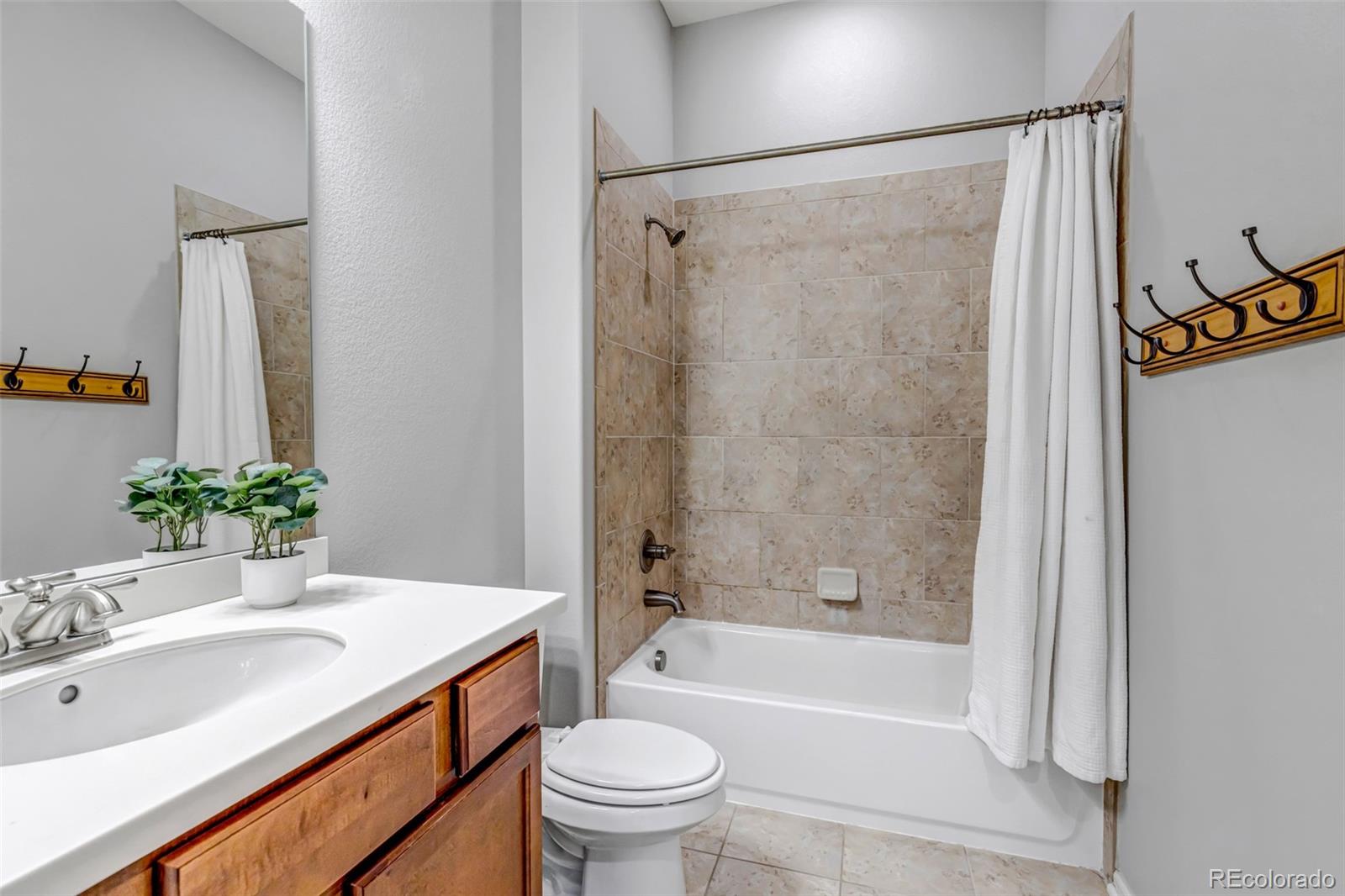 MLS Image #12 for 5039 s ukraine street,aurora, Colorado