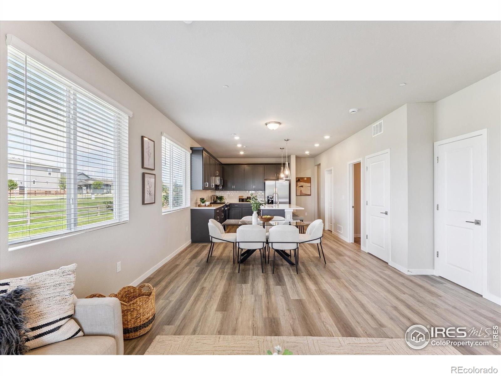 MLS Image #10 for 2890 s flat circle,longmont, Colorado