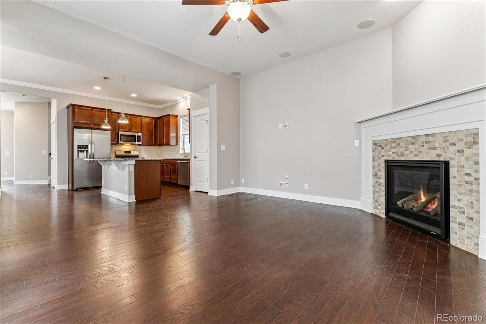 MLS Image #14 for 11336 e 27th avenue,denver, Colorado