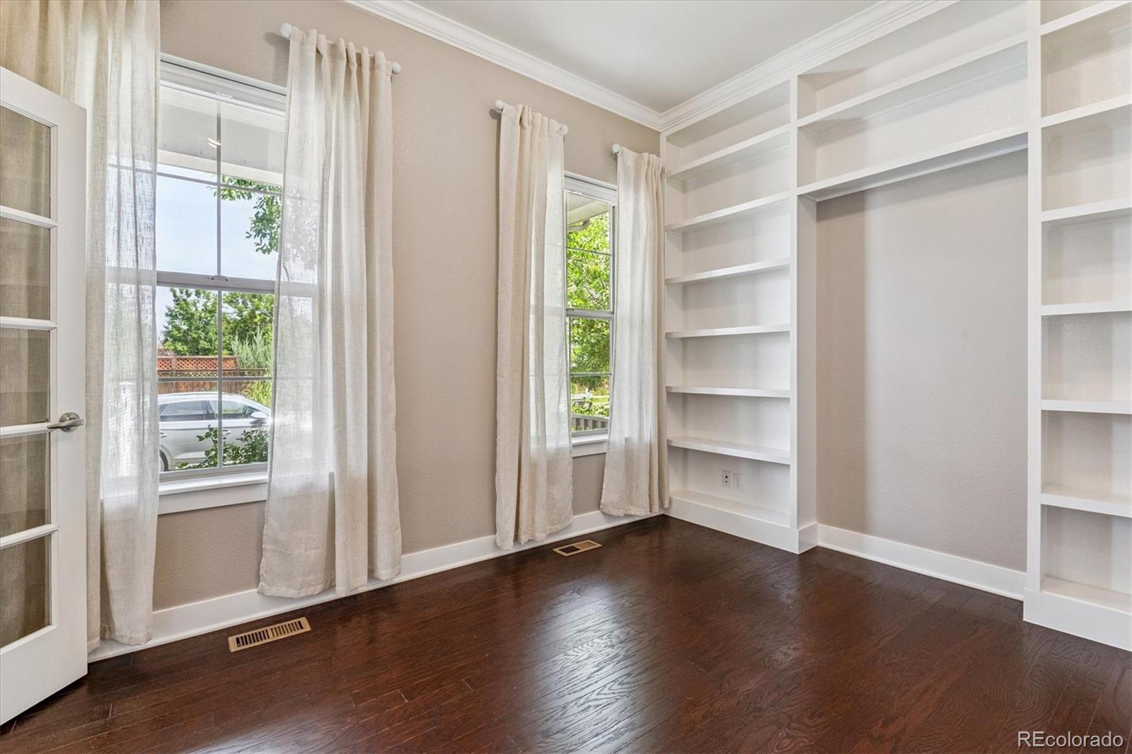 MLS Image #5 for 11336 e 27th avenue,denver, Colorado