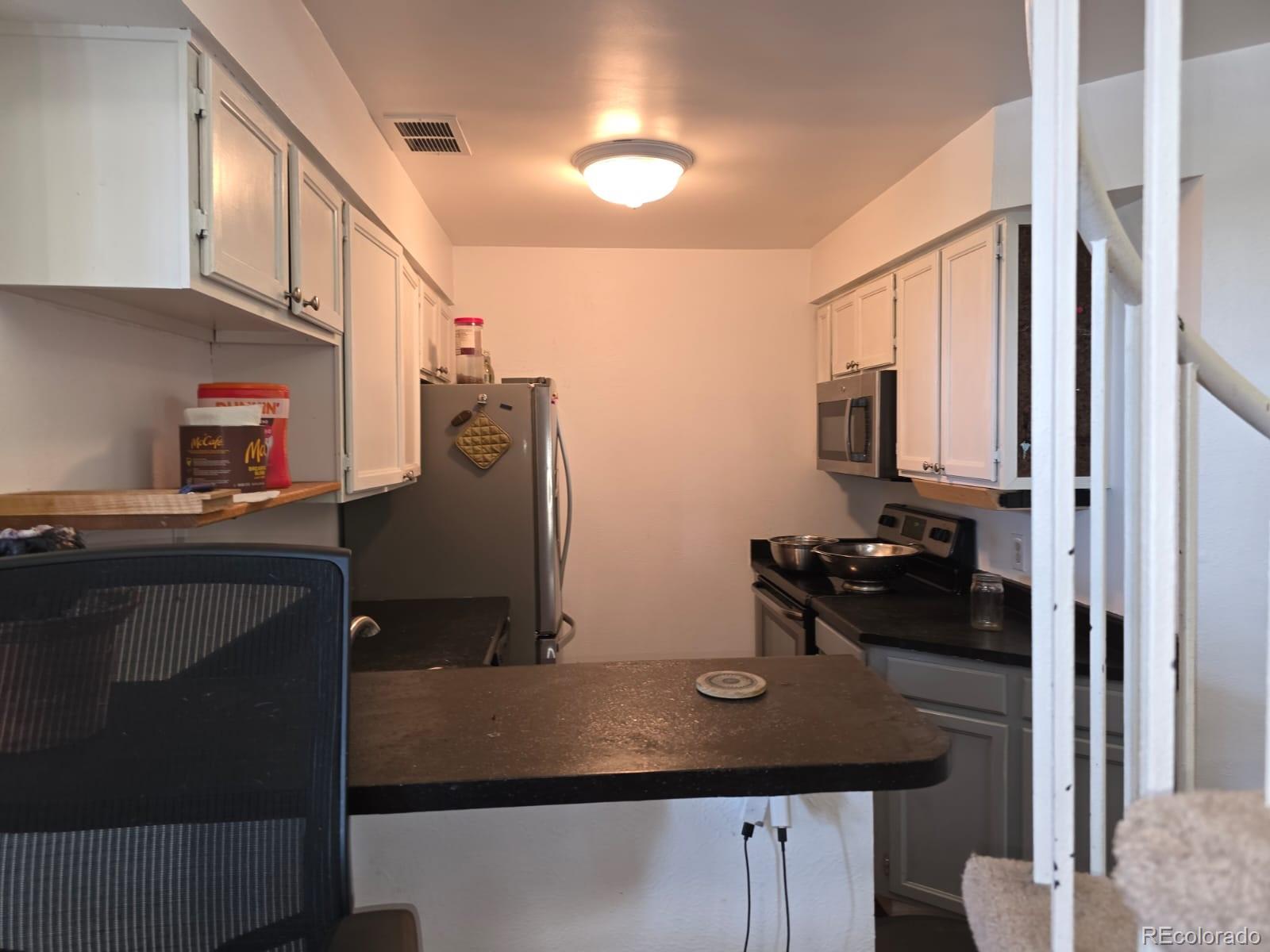 MLS Image #11 for 13702 e lehigh avenue,aurora, Colorado