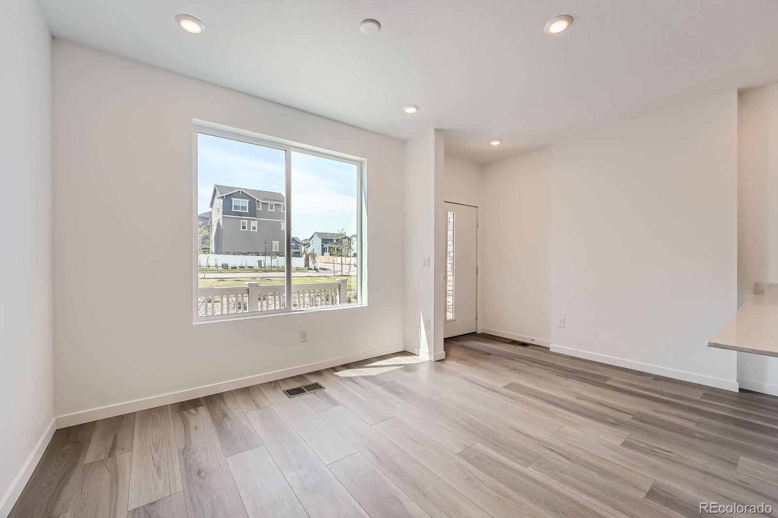 MLS Image #2 for 2014 s haleyville way,aurora, Colorado