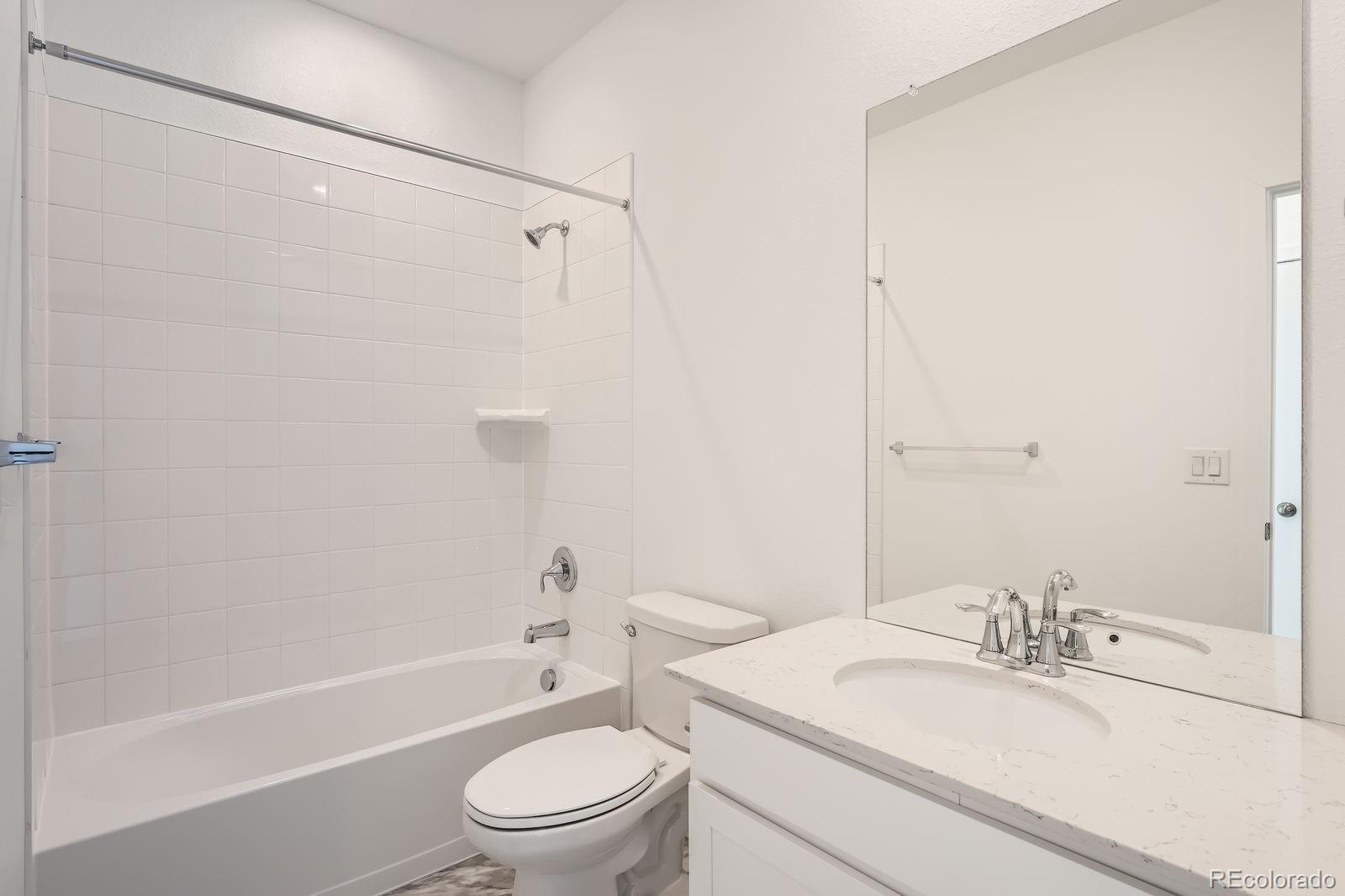 MLS Image #9 for 2014 s haleyville way,aurora, Colorado
