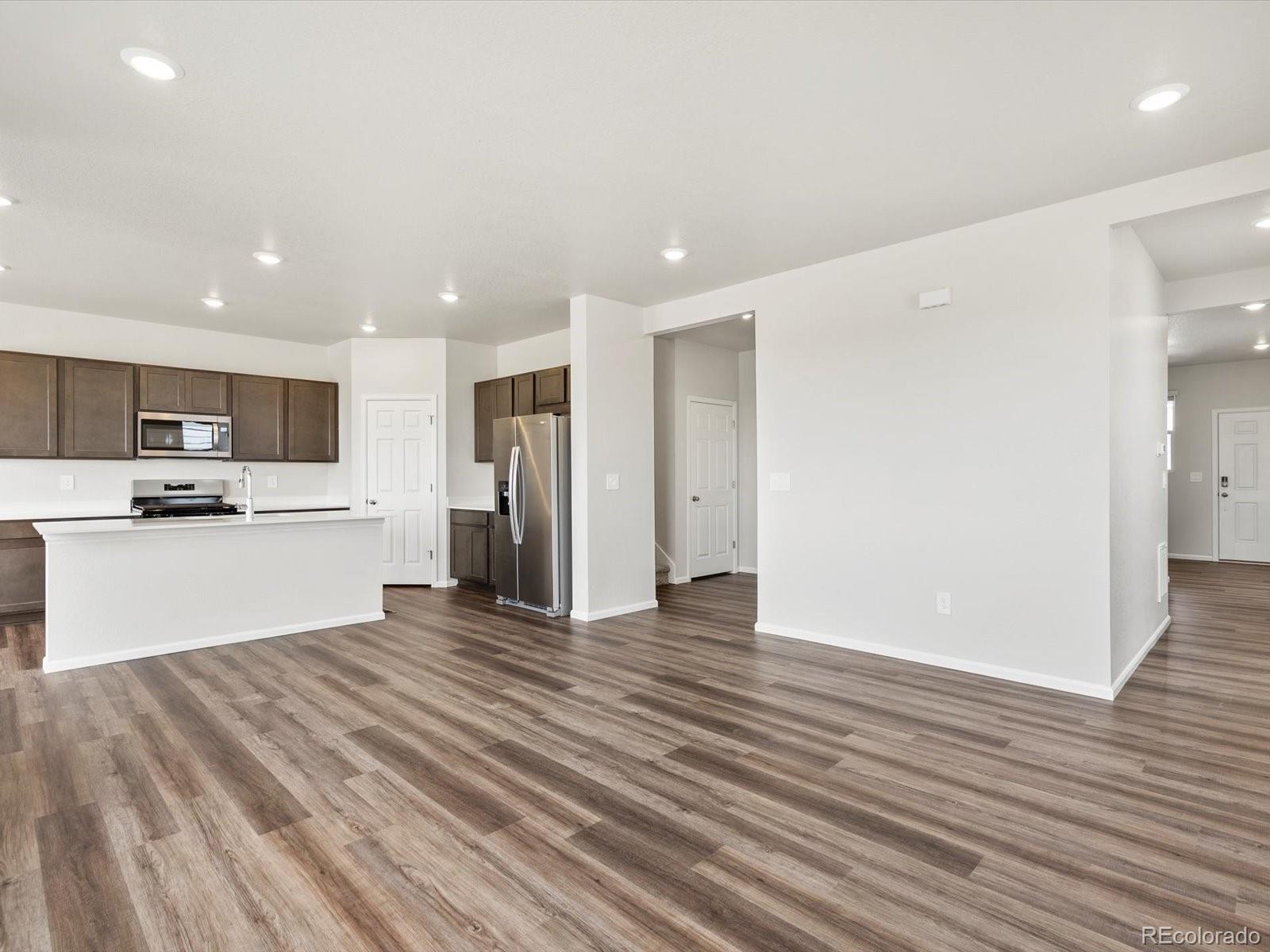 MLS Image #4 for 540  97th avenue,greeley, Colorado
