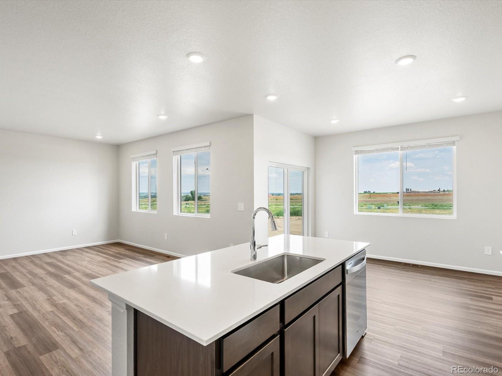 MLS Image #9 for 540  97th avenue,greeley, Colorado